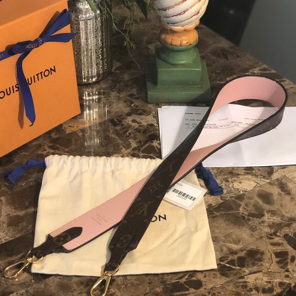 AUTH Louis Vuitton Bandouliere Strap BOX, DUSTBAG - Picture 5 of 8